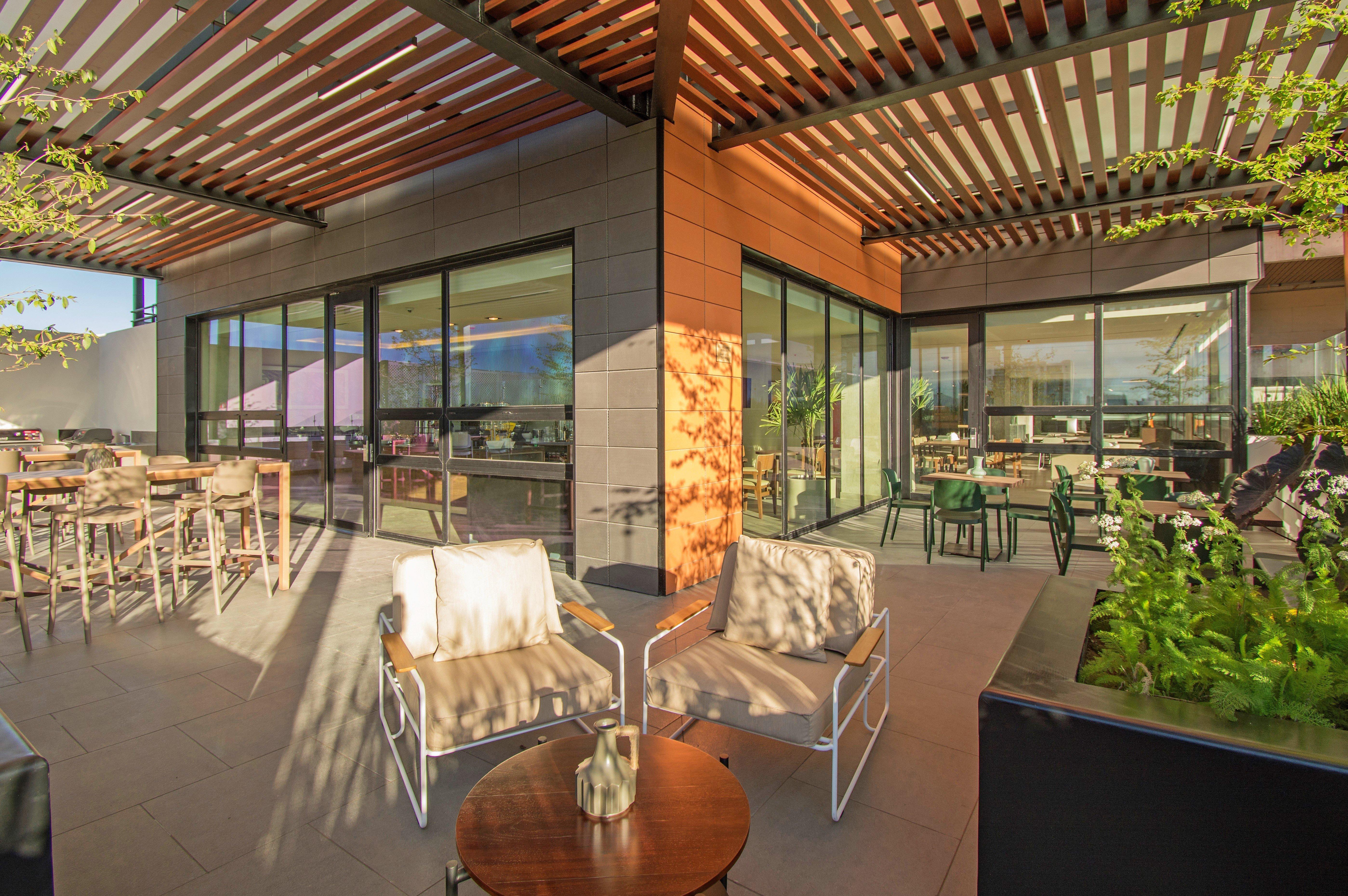 Staybridge Suites - Guadalajara Novena By Ihg Dış mekan fotoğraf