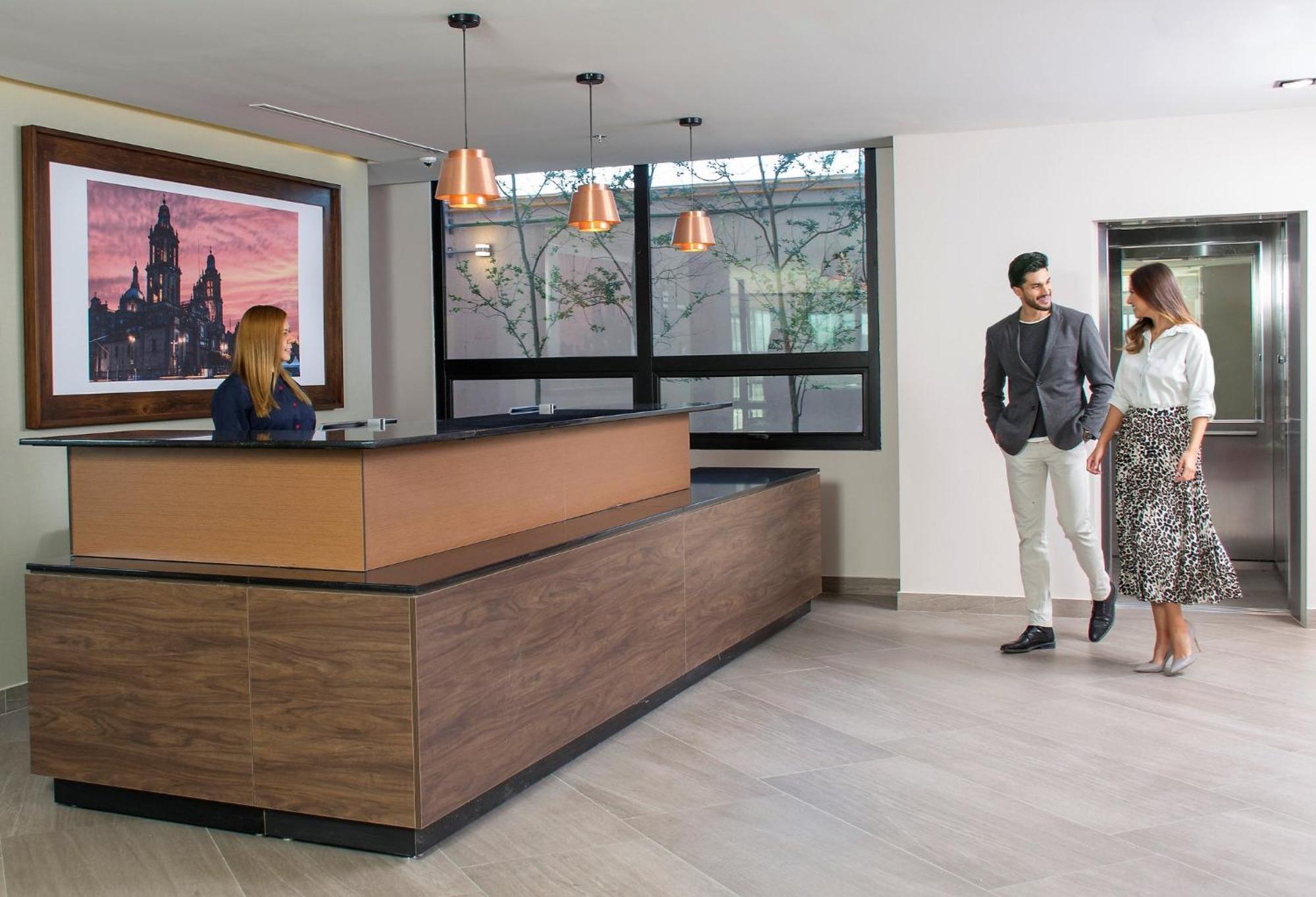 Staybridge Suites - Guadalajara Novena By Ihg Dış mekan fotoğraf