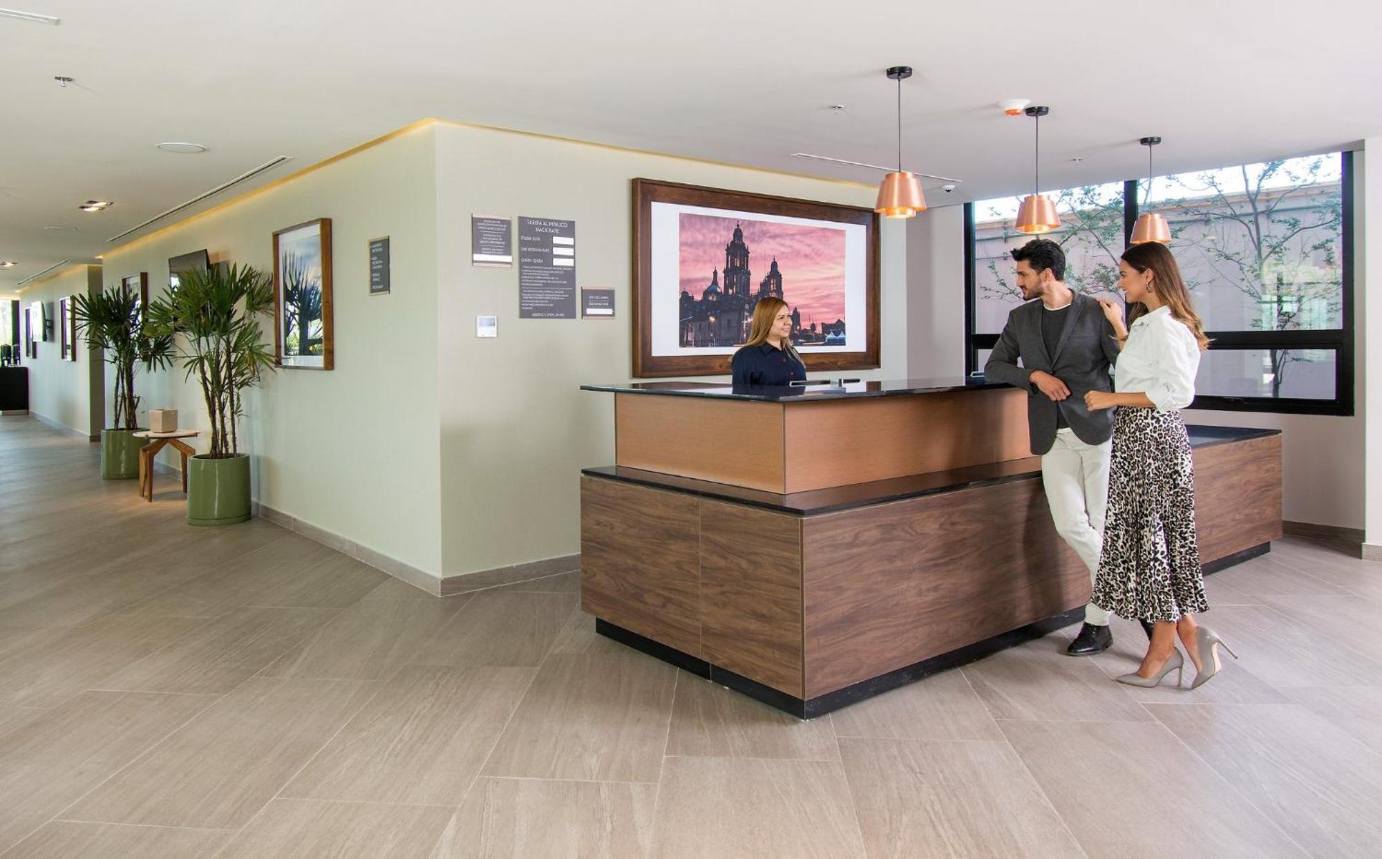Staybridge Suites - Guadalajara Novena By Ihg Dış mekan fotoğraf