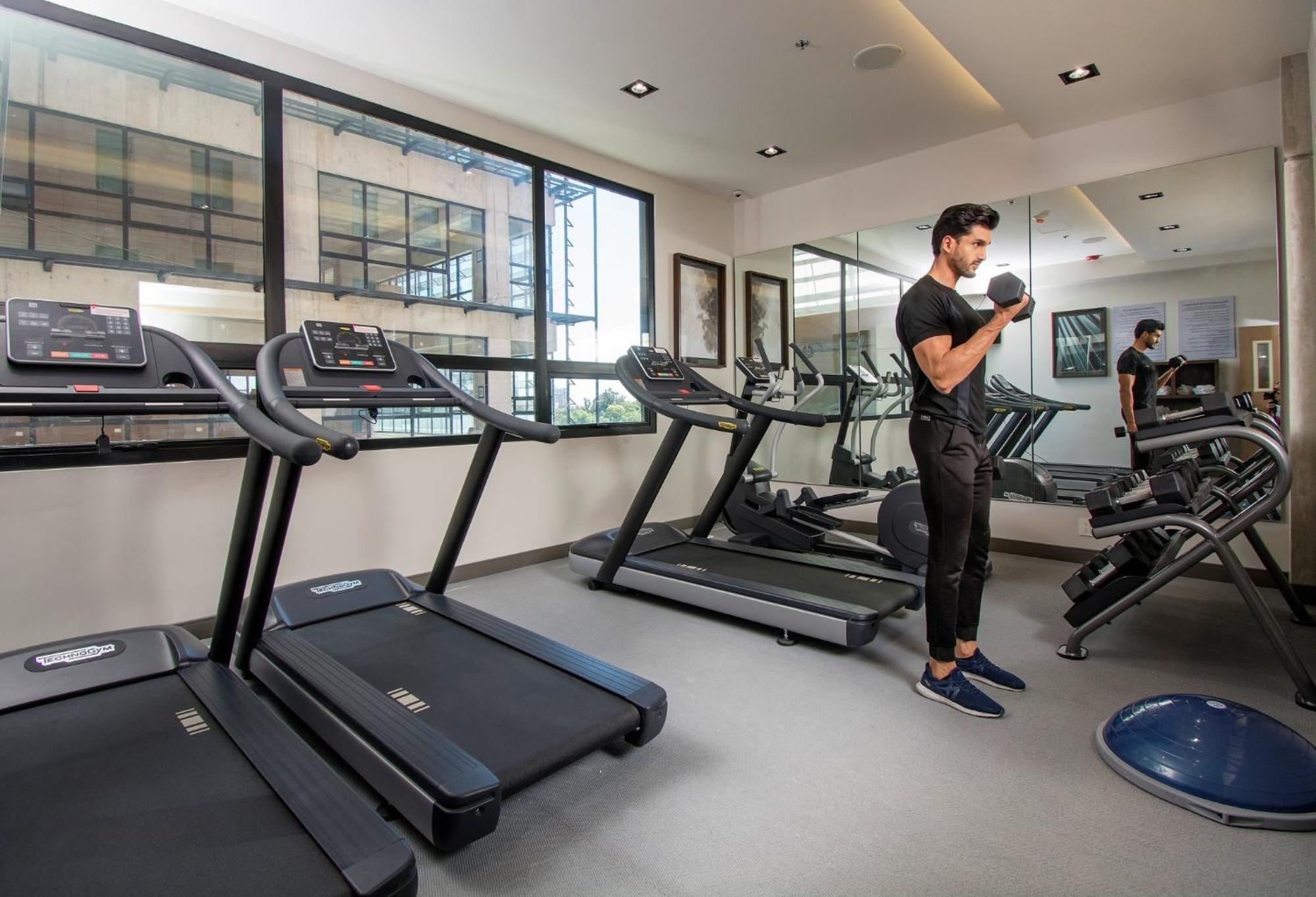 Staybridge Suites - Guadalajara Novena By Ihg Dış mekan fotoğraf